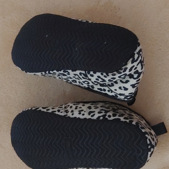 Gap slippers - Picture 6 of 6